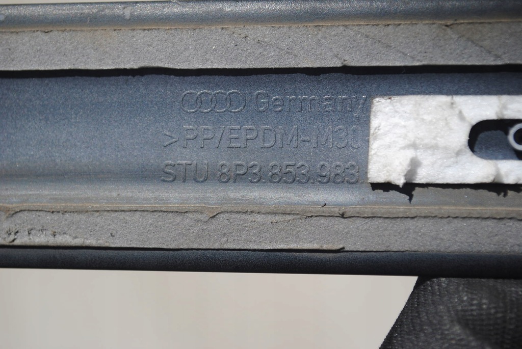 фото №6, Молдинг кузовна лівий задня ly9b audi a3 8p 3d