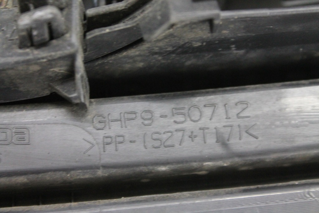 фото №8, Решітка радіатора решітка радіатора радіатора перед mazda 6 gj 35j 12-15