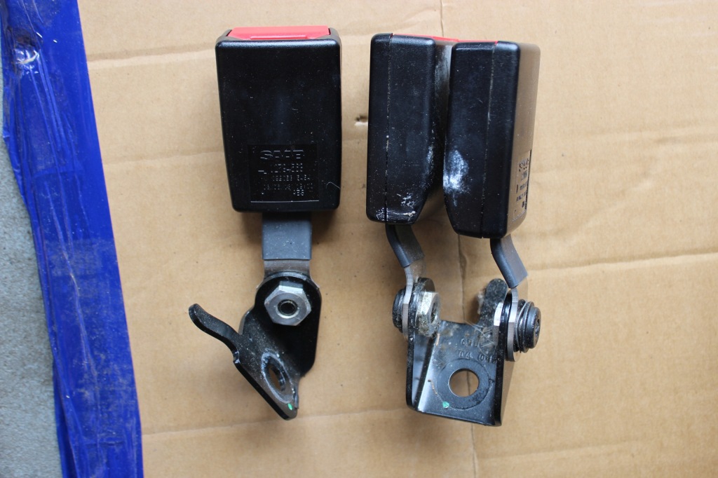 Купити Saab 9-3 рестайлінг  2 універсал заскочки ременів задніх задній