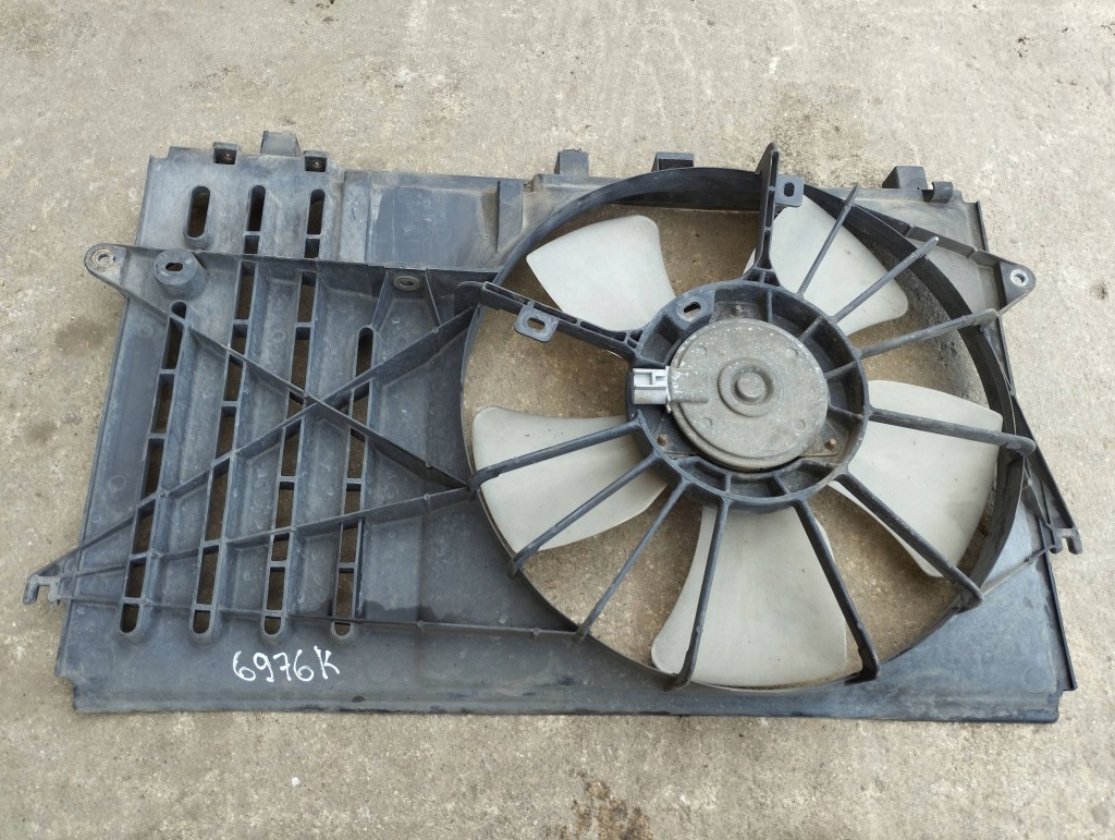 2005 toyota corolla e120 e130 электрический вентилятор радиатора с Разборки