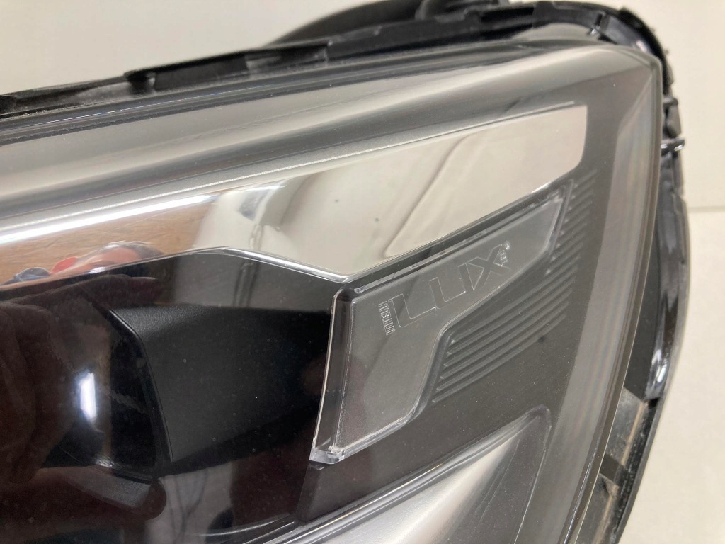 Фара ліва opel insignia b рестайлінг  lifting full led європа оригінальна lux Зі Шроту