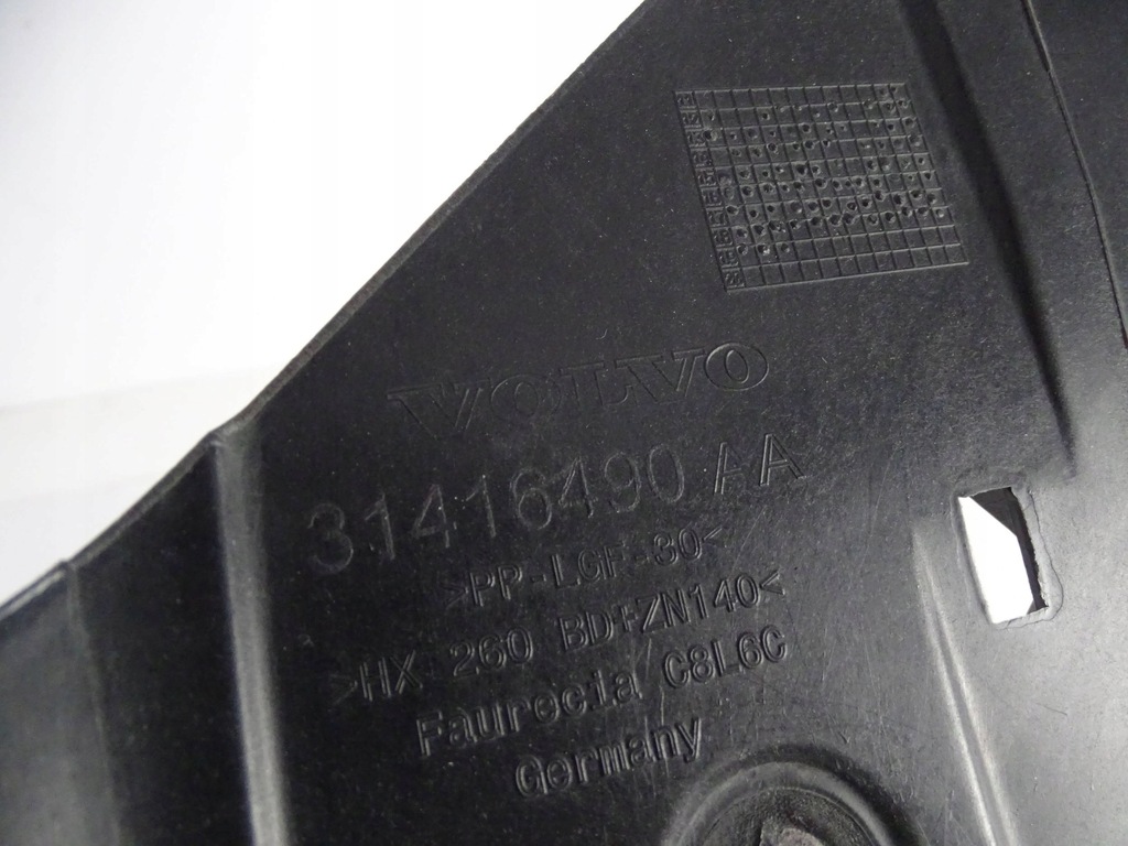 фото №11, Pas передний volvo v40 ii 12-19