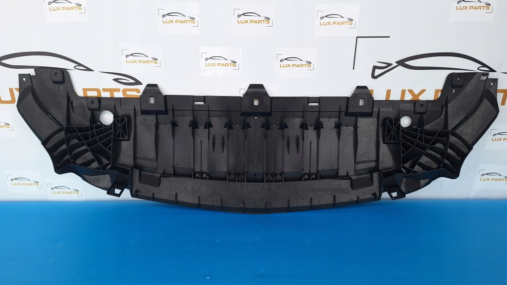 фото №1, Mercedes a w176 lift защита pod бампер передний