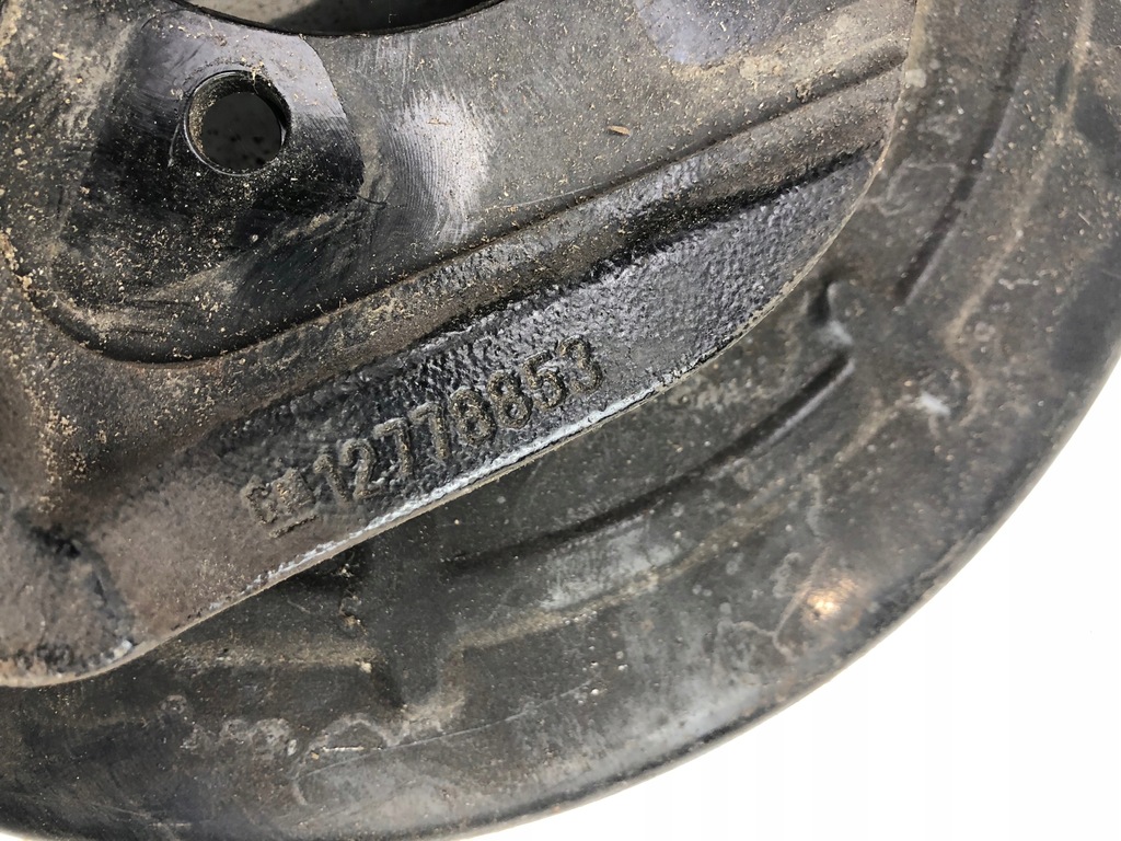 фото №5, Opel astra j кронштейн ступица правый левый задняя