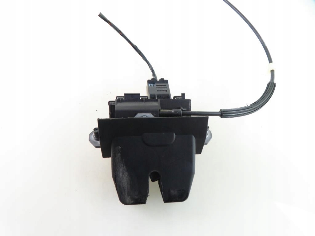 фото №1, Замок крышки volvo s60 ii 134 31278384