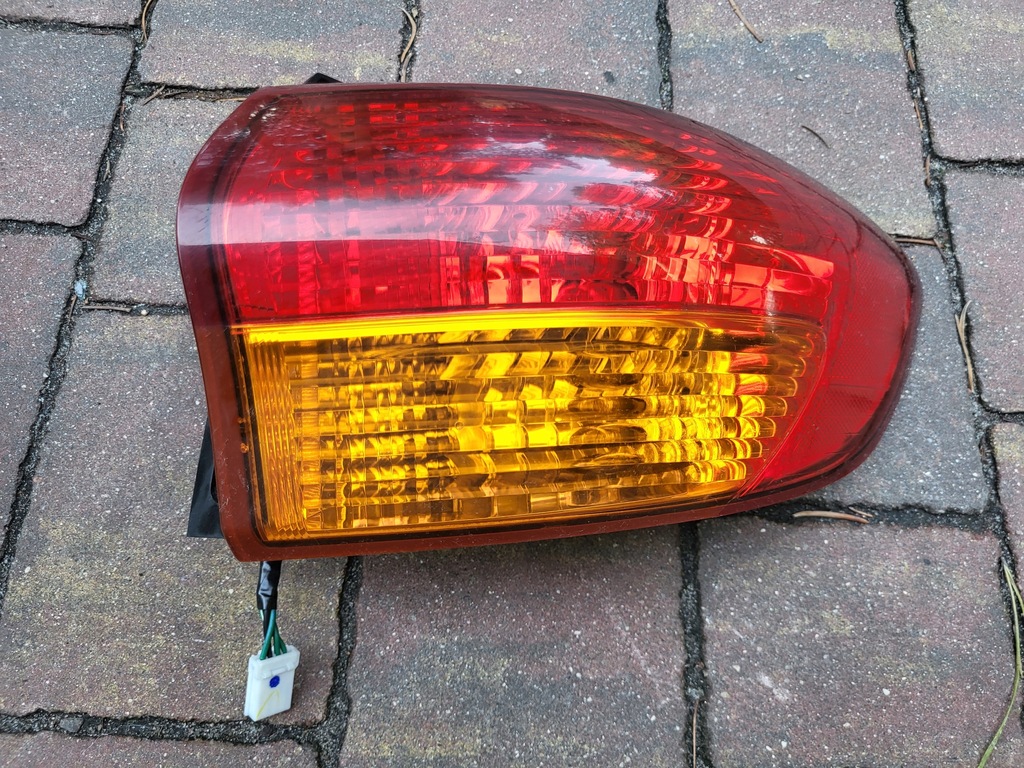 фото №3, Лампа правий лівий задня subaru tribeca