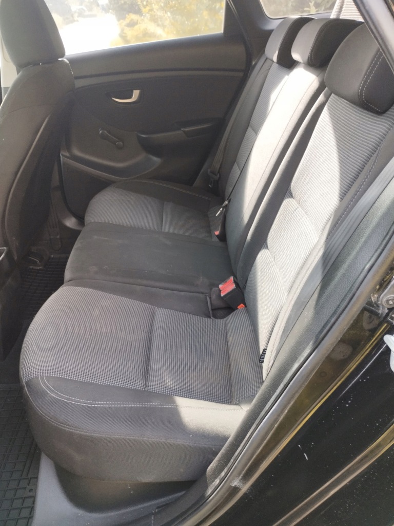 фото №1, Hyundai i30 заднее сиденье задняя сиденье задняя 2012-2016