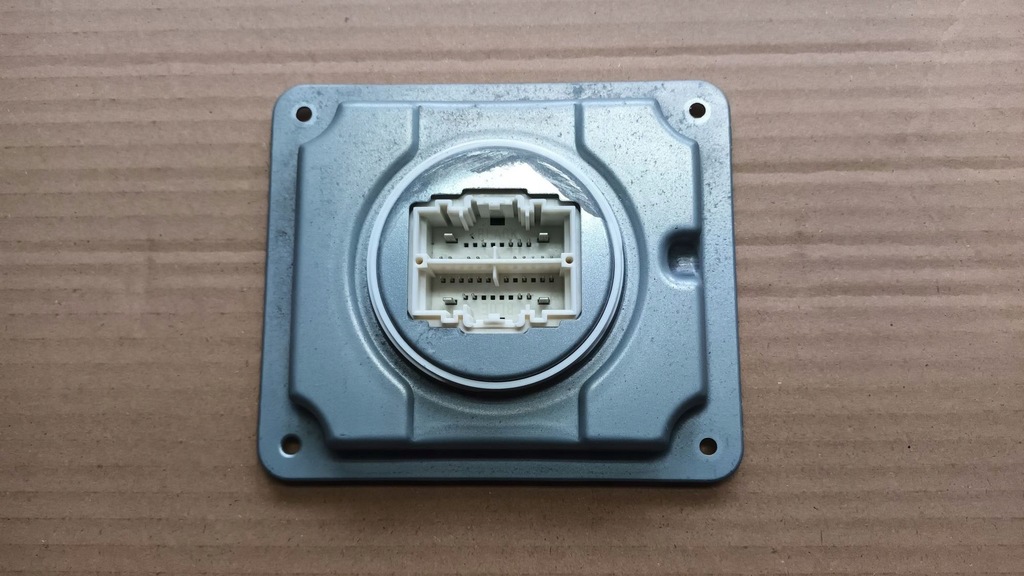 фото №11, Преобразователь модуль led ford kuga iii 19- focus