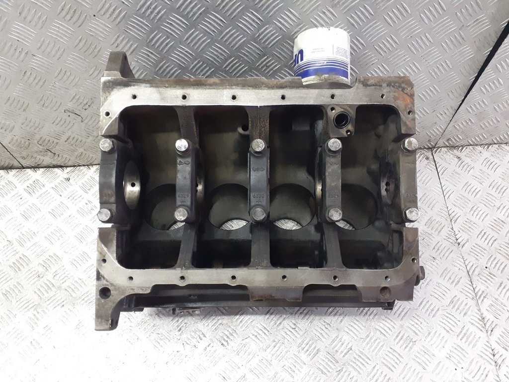 фото №10, Блок двигуна ford transit 2.5 904f-6015-aa