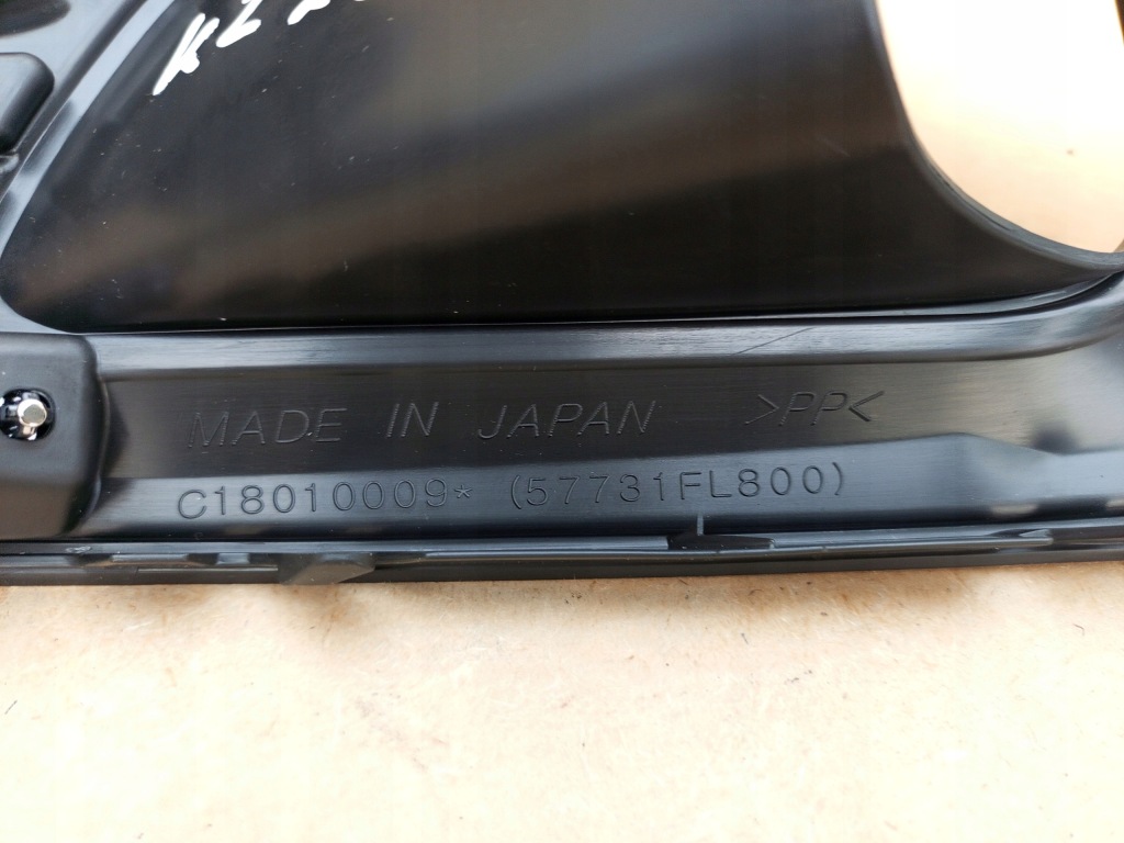 фото №10, Subaru impreza 2017- решётка бампера передняя перед 57731fl800 =