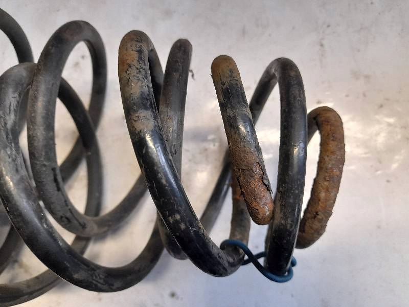 фото №3, Пружины задние toyota yaris