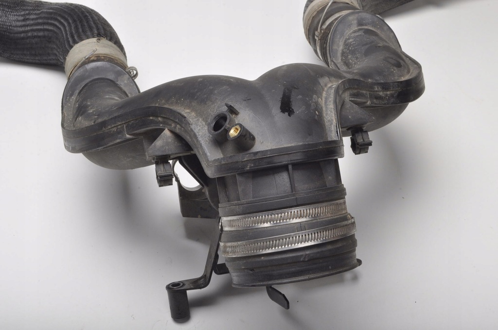 фото №9, Maserati levante sq4 3.0 труба повітрозабірник повітря 19r