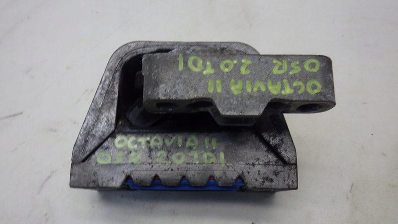 фото №1, Кронштейн подушка двигателя skoda octavia ii 2.0 tdi 1k0198262