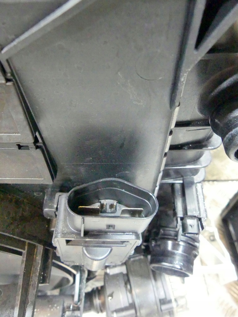 Радиатор радиатор вентилятор комплект бензин bmw g11 g12 g15 g30 g31 g32 Киев