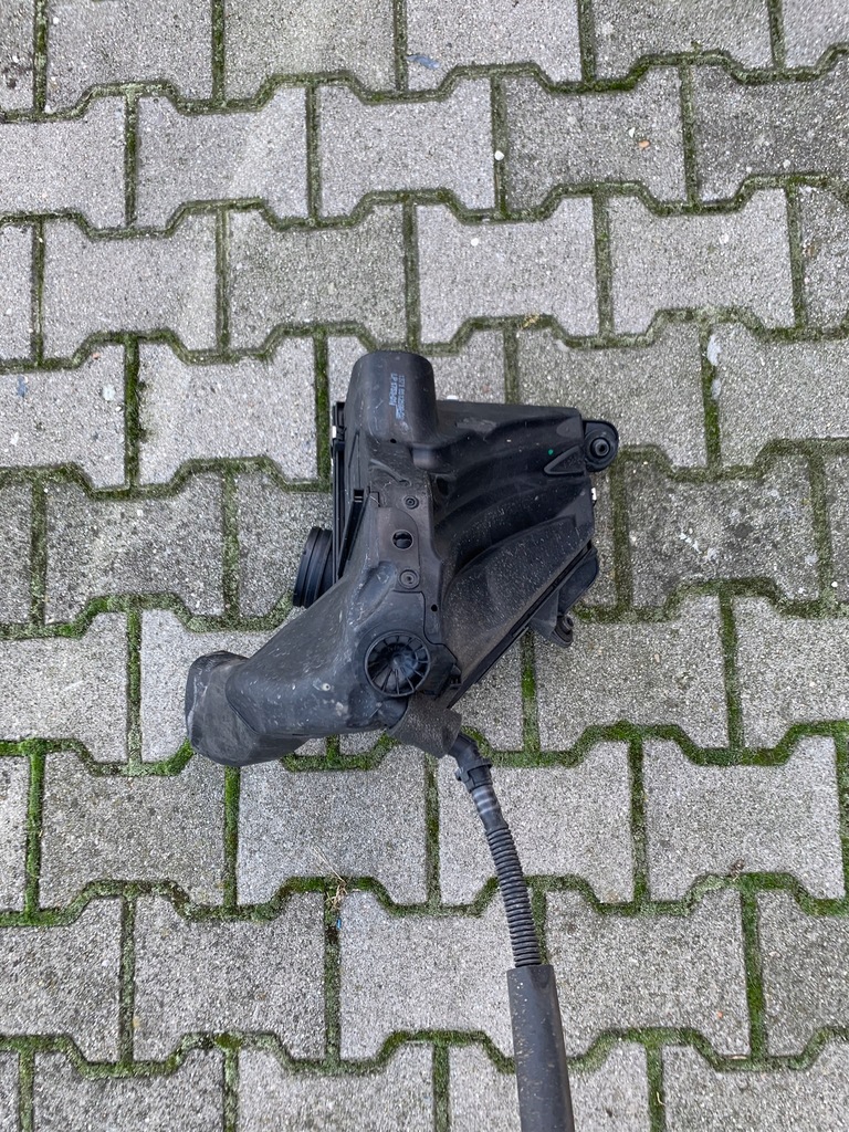 фото №6, Bmw x1 e84 корпус фільтра повітря з витратомір