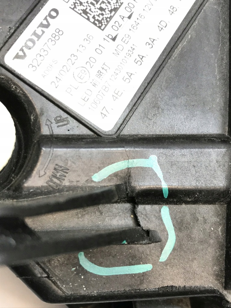 фото №11, Volvo xc60 фара лампа ліва перед 32337388