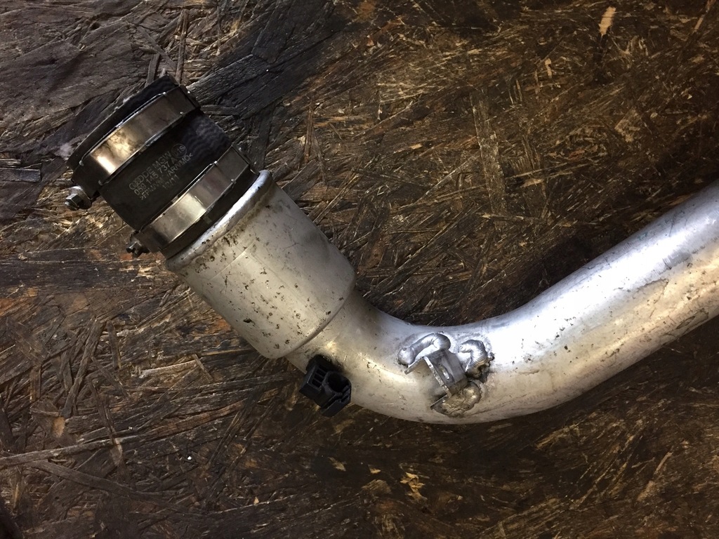 фото №4, Audi оригінальний номер 059145731ct труба wąż інтеркулер