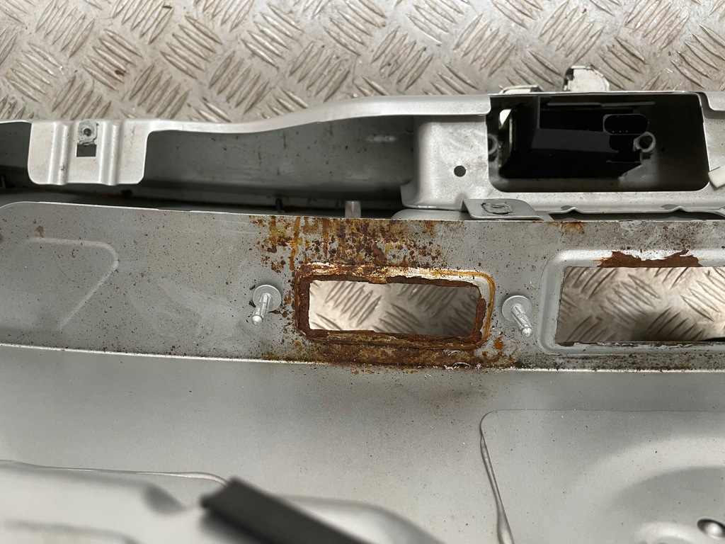 фото №10, Крышка багажника багажника vw volkswagen passat b6 kombi