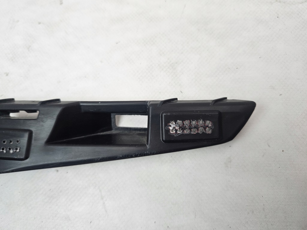 Renault clio v 5 2019 - напрямна кронштейн бампера перед правий 620362227r Зі Шроту