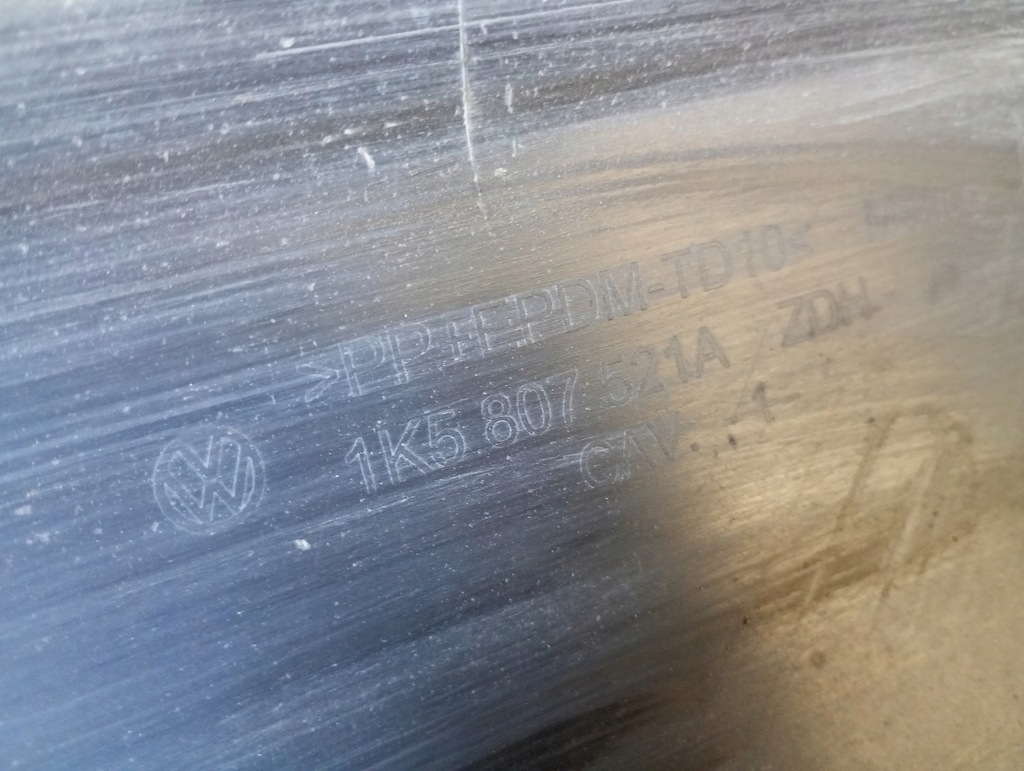 фото №14, 1k5807521a бампер задня vw jetta iii lc9x