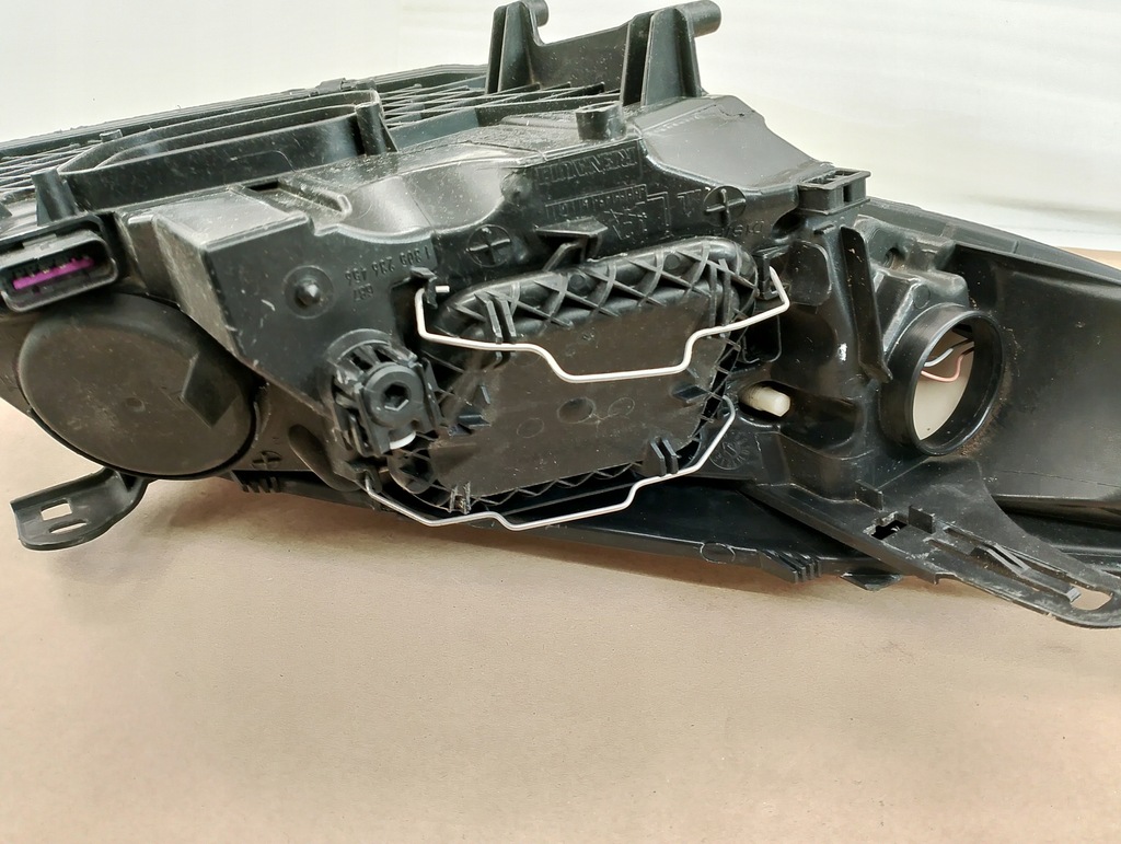 фото №10, Фара лампа левый перед renault megane iii