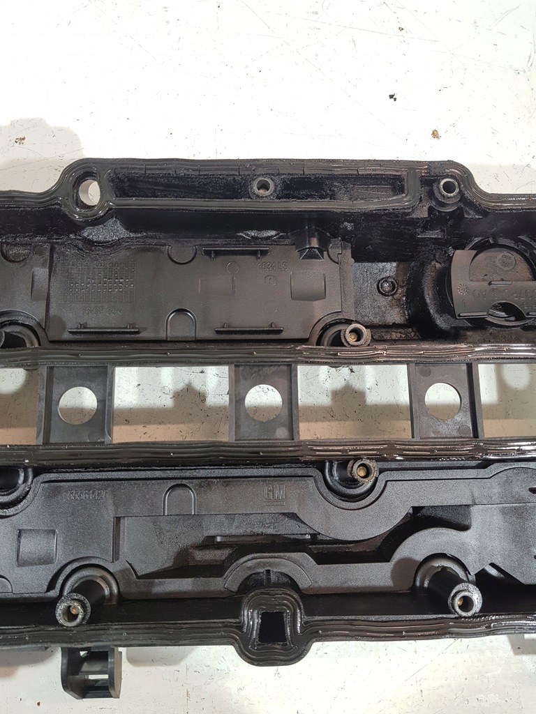 фото №8, Кришка клапанів 55573746 opel astra j mokka 1.4t a14net