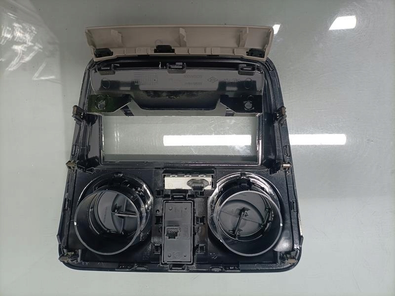 фото №2, Рамка радіо dacia lodgy 682606600r