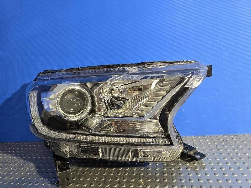фото №3, Ford ranger iv lift ксенон led jb3b-13d154 лампа передняя перед правая