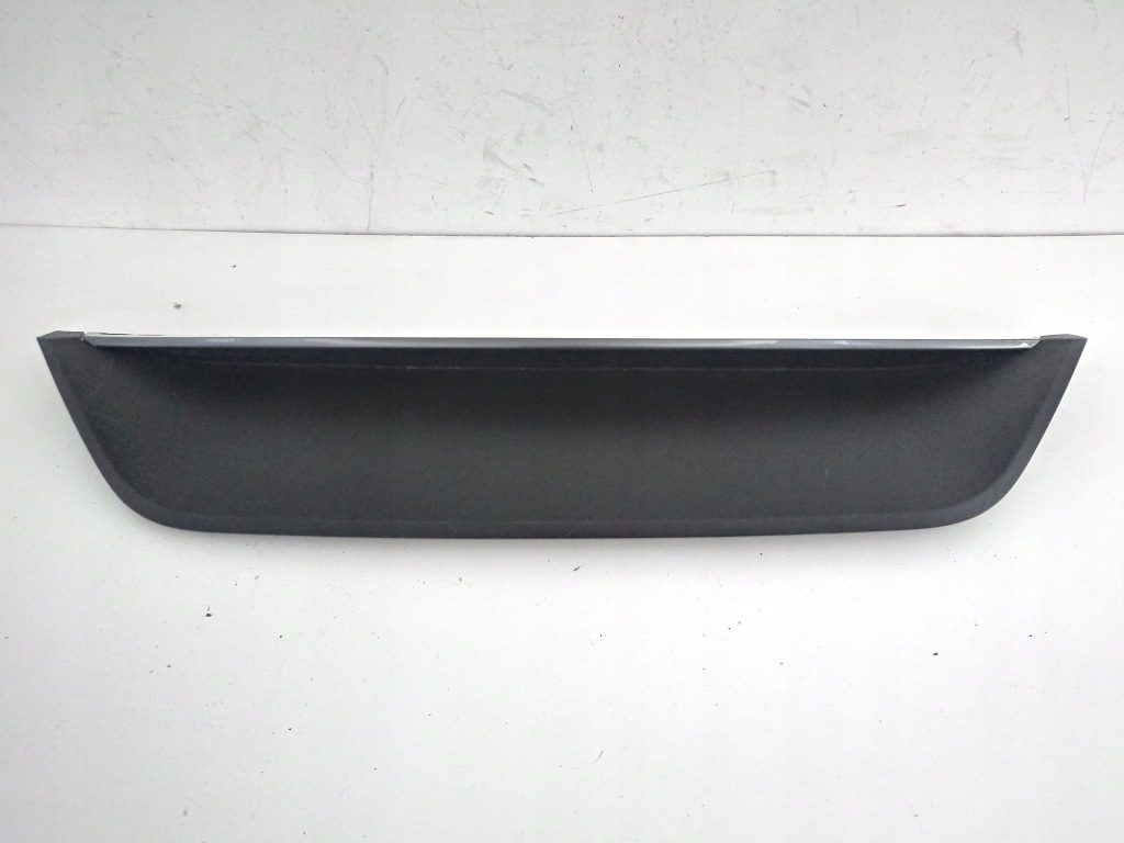 фото №1, Jaguar e-pace 17- диффузор накладка бампера задняя