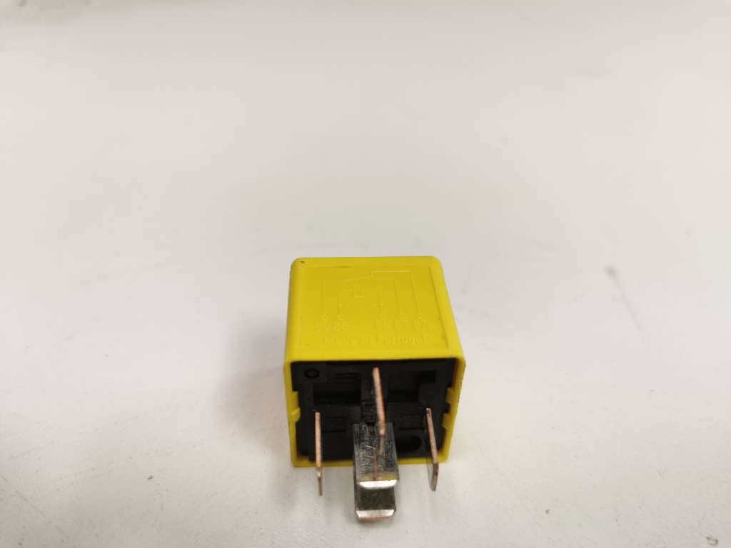 Реле 042 ++194033a mercedes-benz cla ml оригинальный номер a0035421019 с Разборки