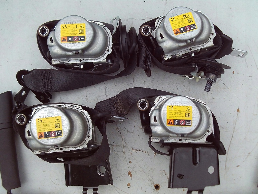 фото №3, Opel astra k 5 комплект натягувачі ременів ремені перед i задня