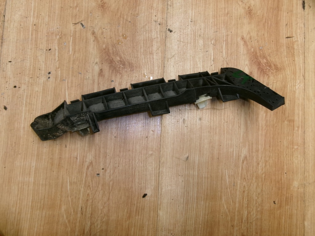 фото №1, Honda civic viii ufo направляющая бампера левый задняя