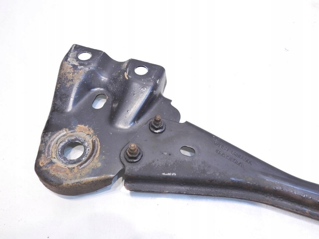 фото №3, Балка кронштейн підвіска перед v70 iii 2.0 d3