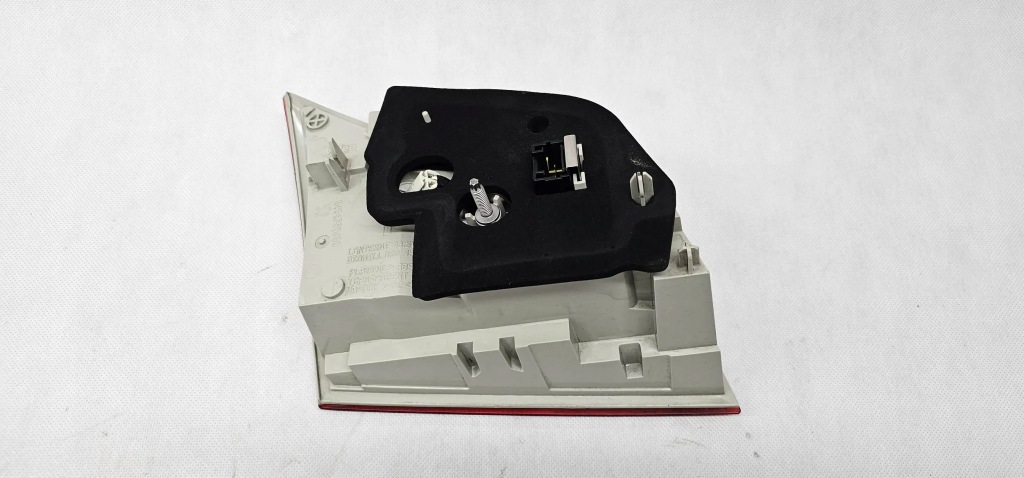 фото №5, Peugeot 308 1 i sw kombi лампа задняя правая led крышки