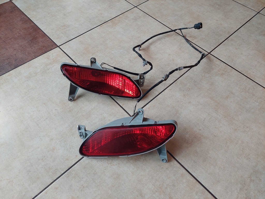 фото №1, Лампы противотуманные - hyundai i30 - lift комплект