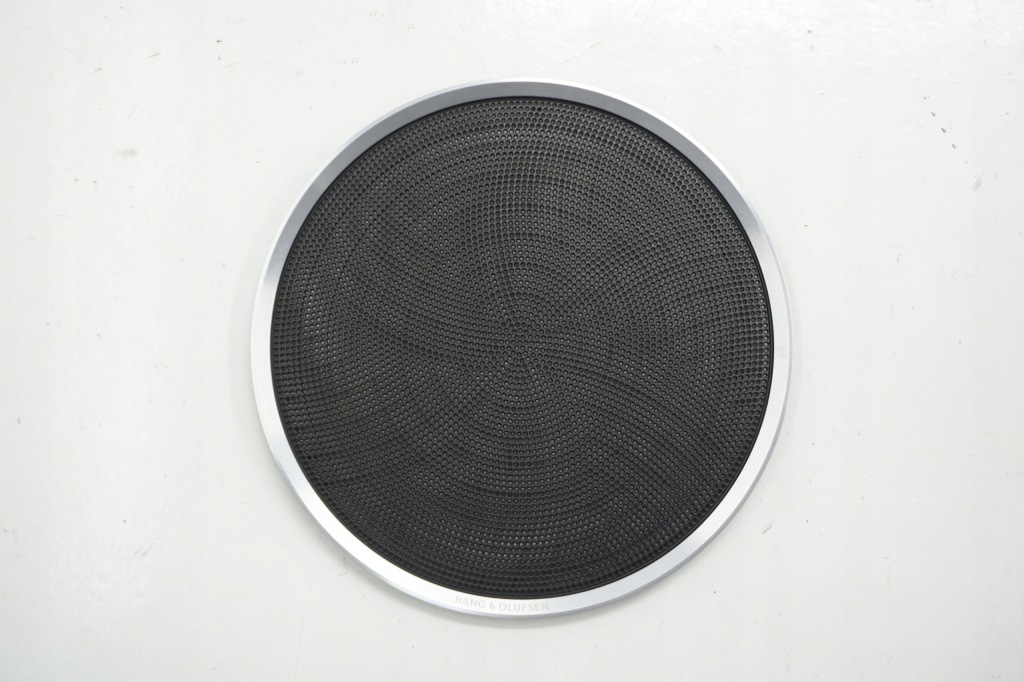 фото №1, Audi q5 8r накладка динамика bang&olufsen 1715855