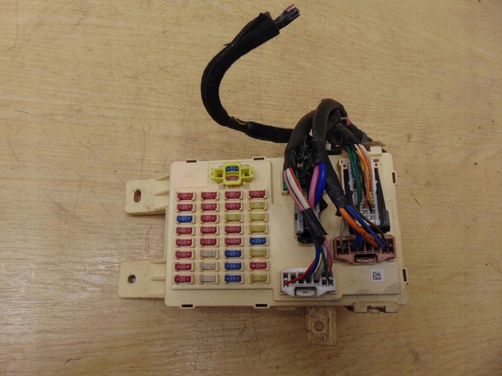 фото №2, Коробка предохранителей hyundai h1 2008 2.5crdi