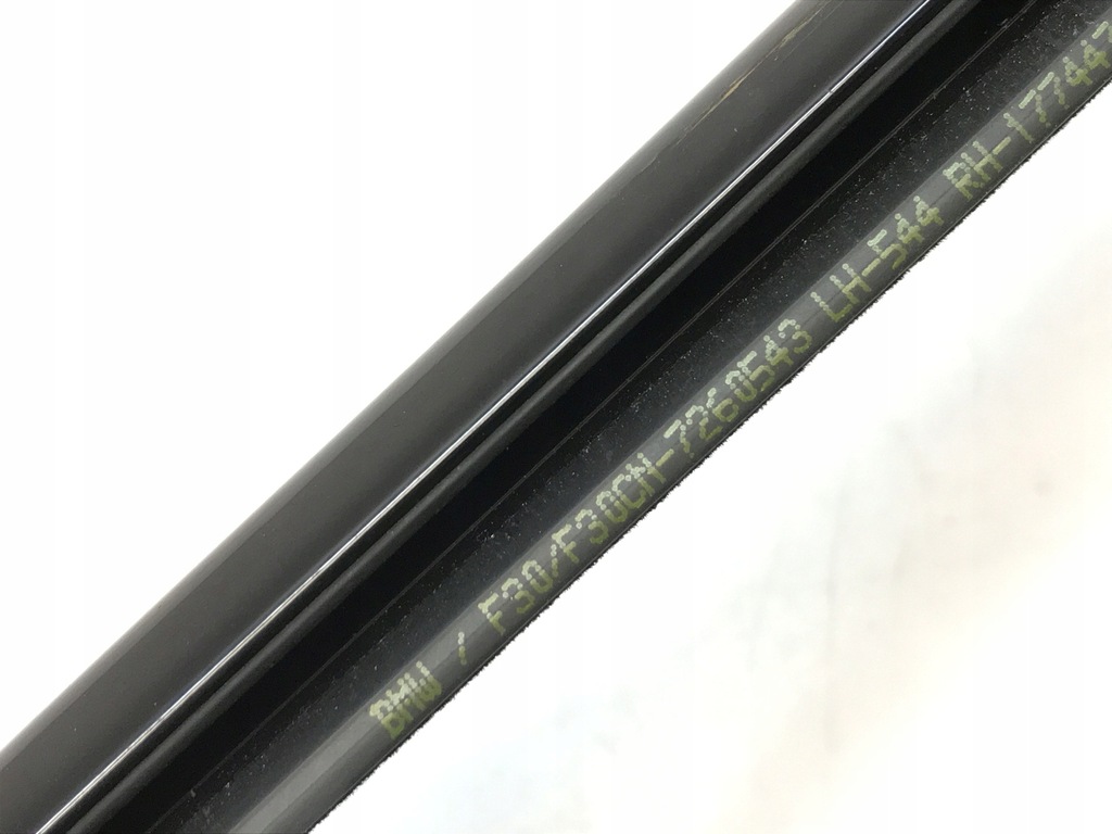 фото №10, Bmw f30 молдинг прокладка двері лівий задня 7260543