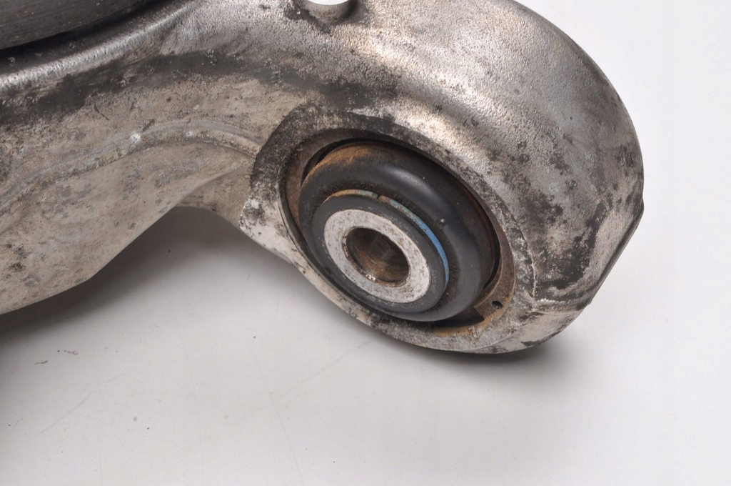 фото №9, Ferrari california 4.3 поворотный кулак левый задняя 28a34101 238468