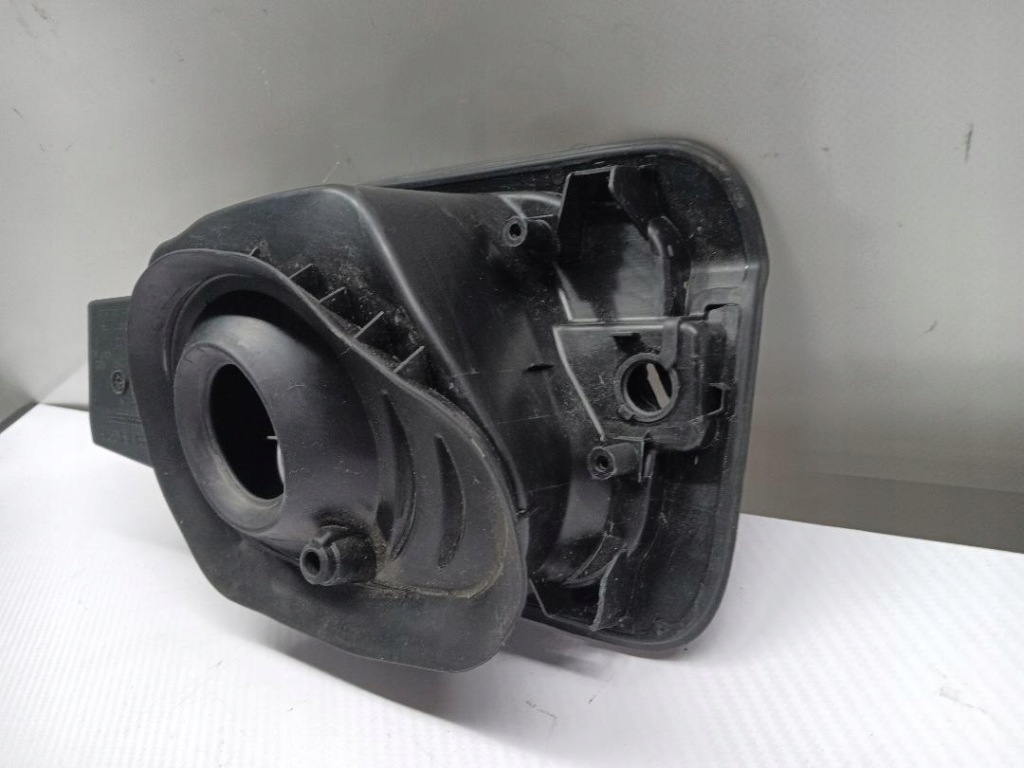 Кришка заливної пального skoda karoq 575809702 Недорого