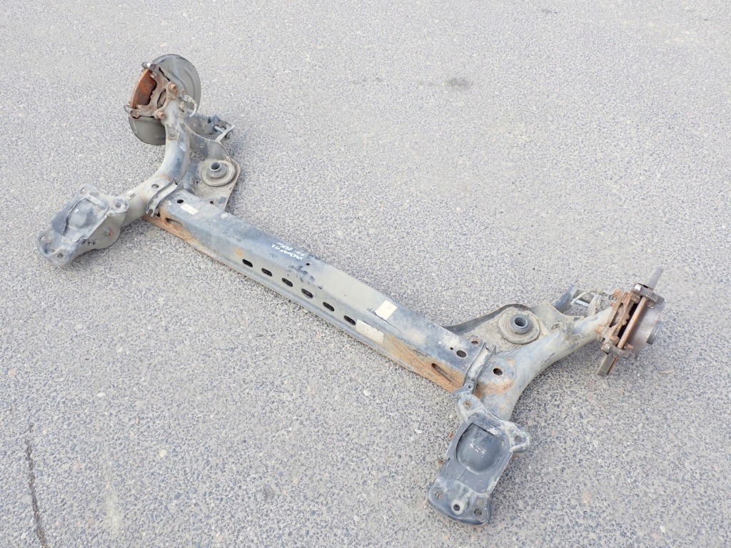 фото №1, Балка oś подвеска задняя задняя диск vw golf 7 vii sportsvan 5q0501049bm