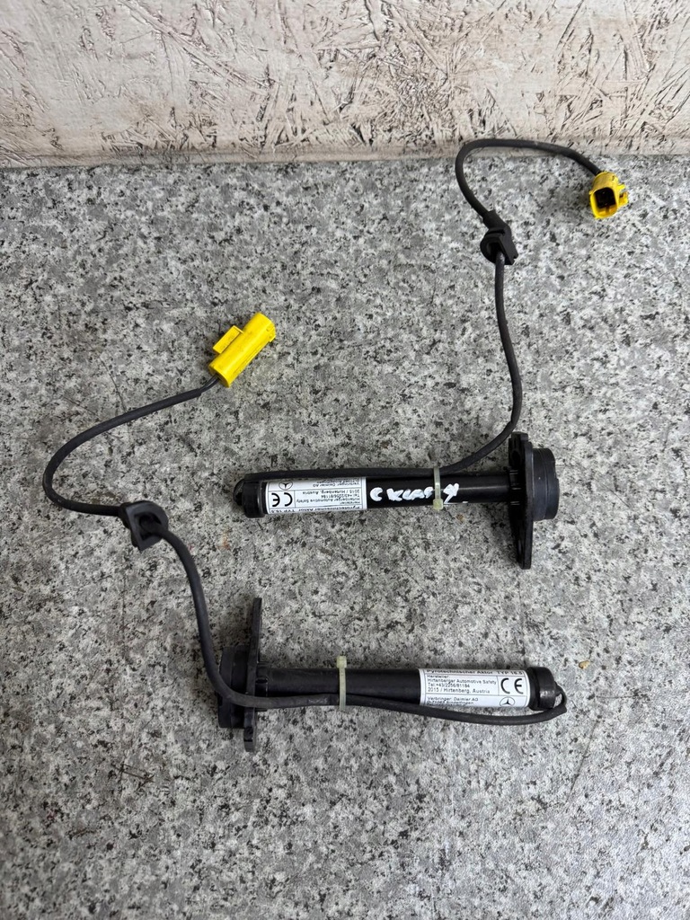 фото №5, Патрон piroteczniczny капот лівий=правий mercedes c klasa w205 2014-2021