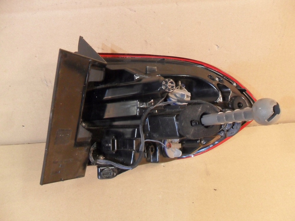 фото №9, Лампа ліва задня крила grand scenic iv 4