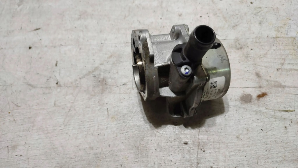 фото №1, Mercedes-benz оригинальный номер 146505272r вакуум насос