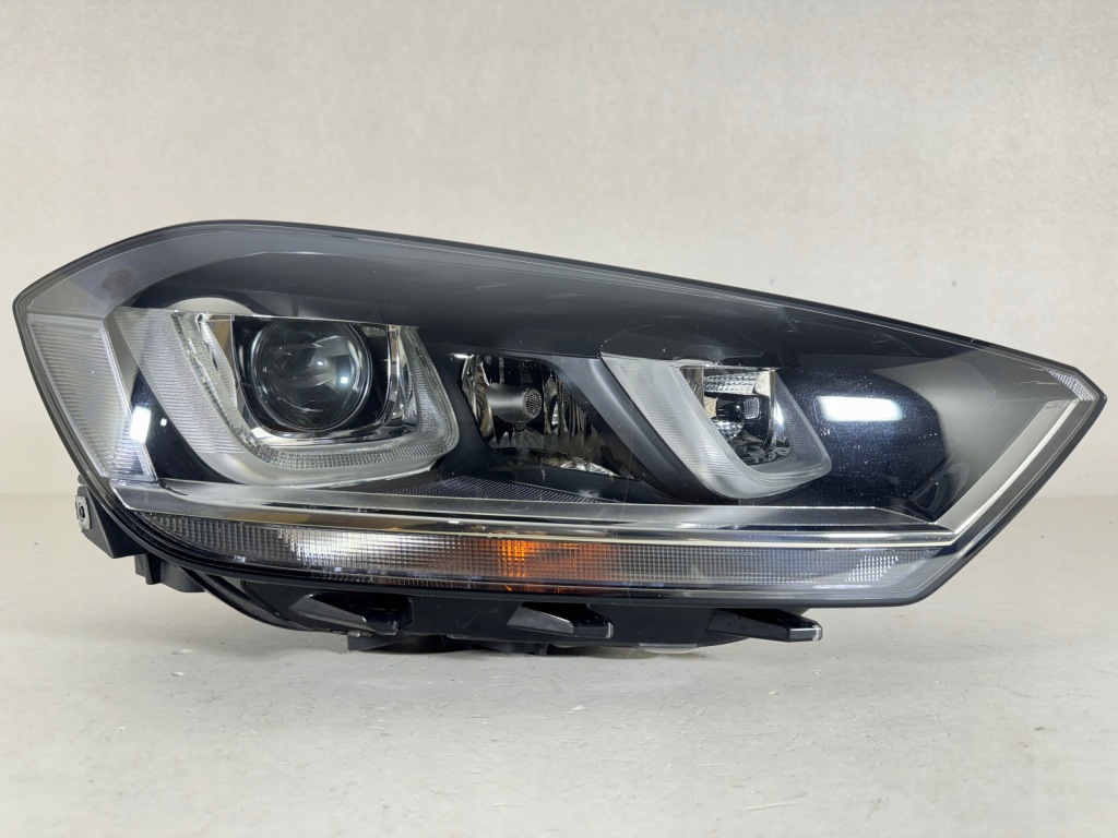 фото №1, Vw sportsvan golf vii bi-xenon led лампа правая перед фара 517 eu - bdb