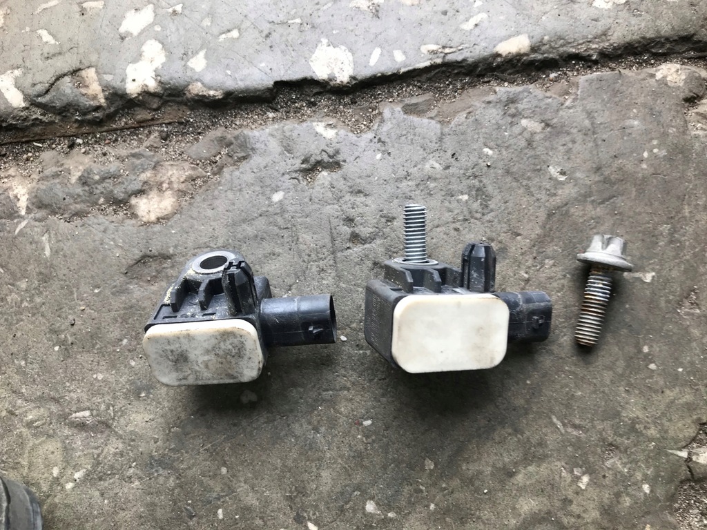 фото №1, Датчик удару mercedes-benz оригінальний номер a1668210151