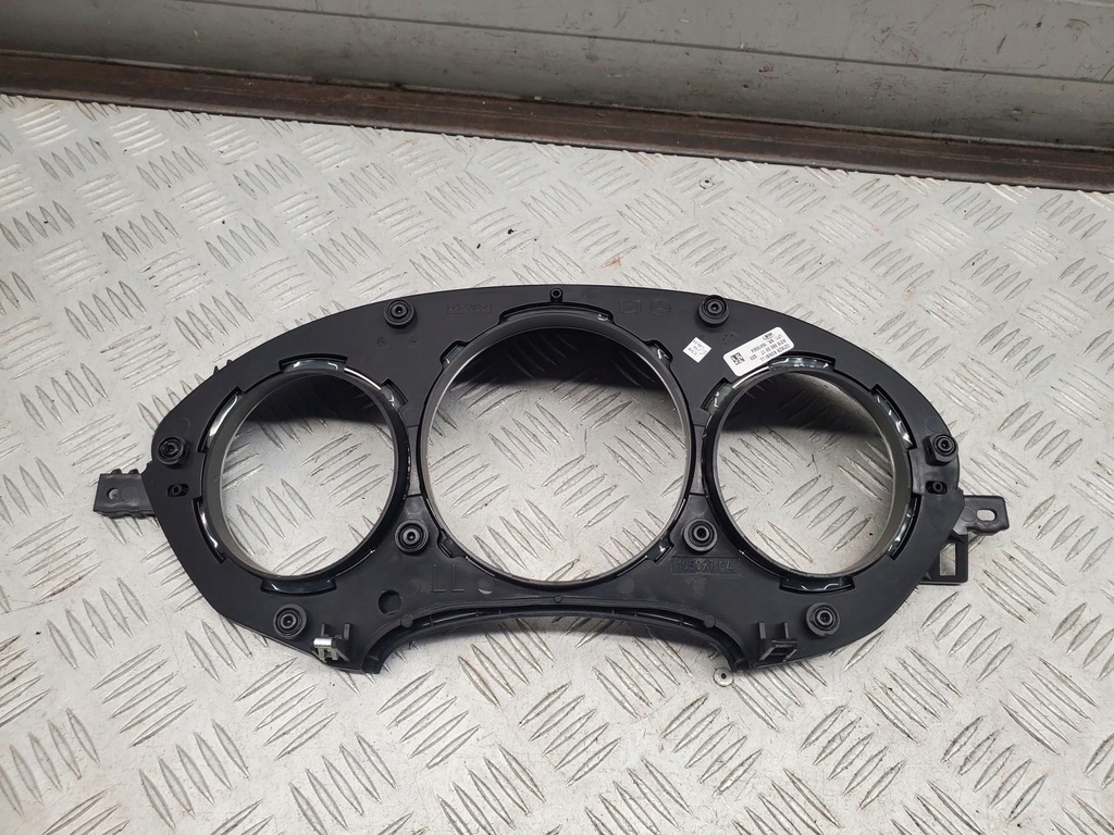 фото №7, Mercedes-benz cls c218 x218 a2186800317 панели приборная, консоль