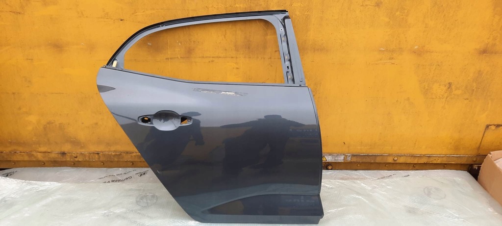 фото №1, Renault megane iv 4 821524037r kombi дверь правое