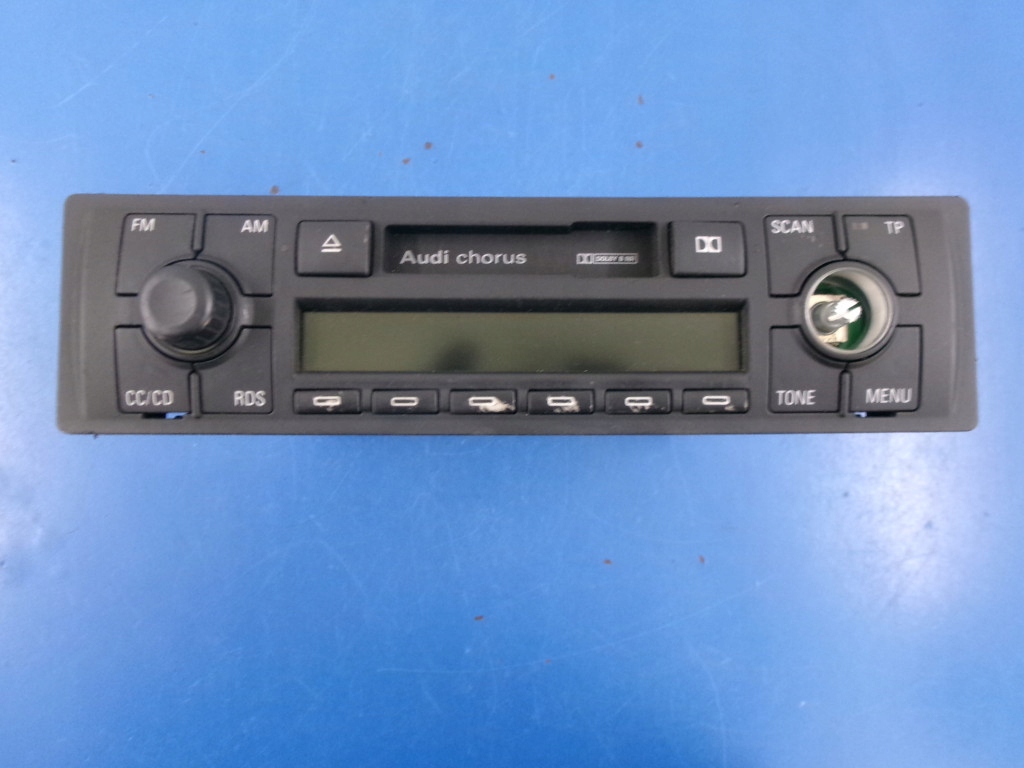 фото №4, Audi a2 8z радио 8z0035152a chorus