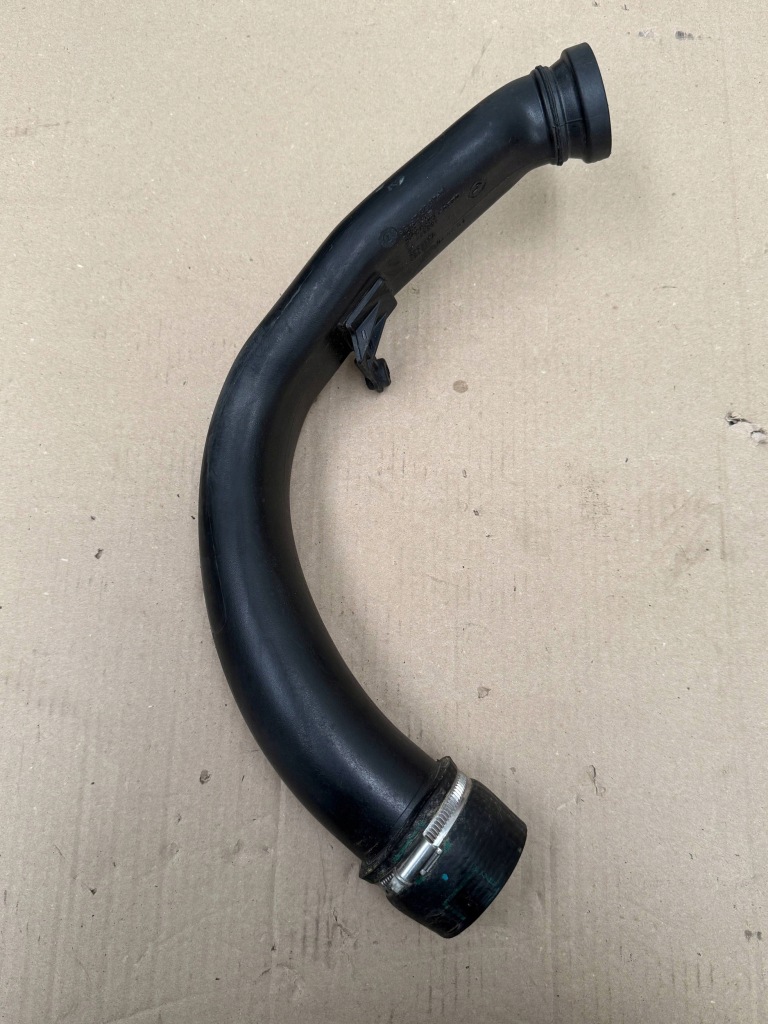 Купити Bmw m4 f80 f82 патрубок труба шланг повітря 7846246.